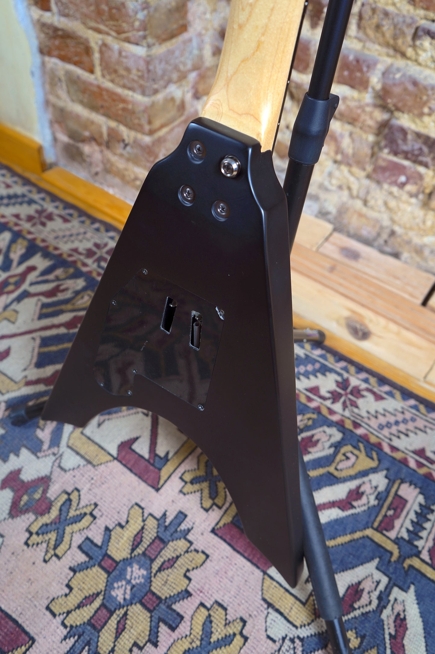 Kramer Nite-V Floyd Rose Elektro Gitar (2. El)