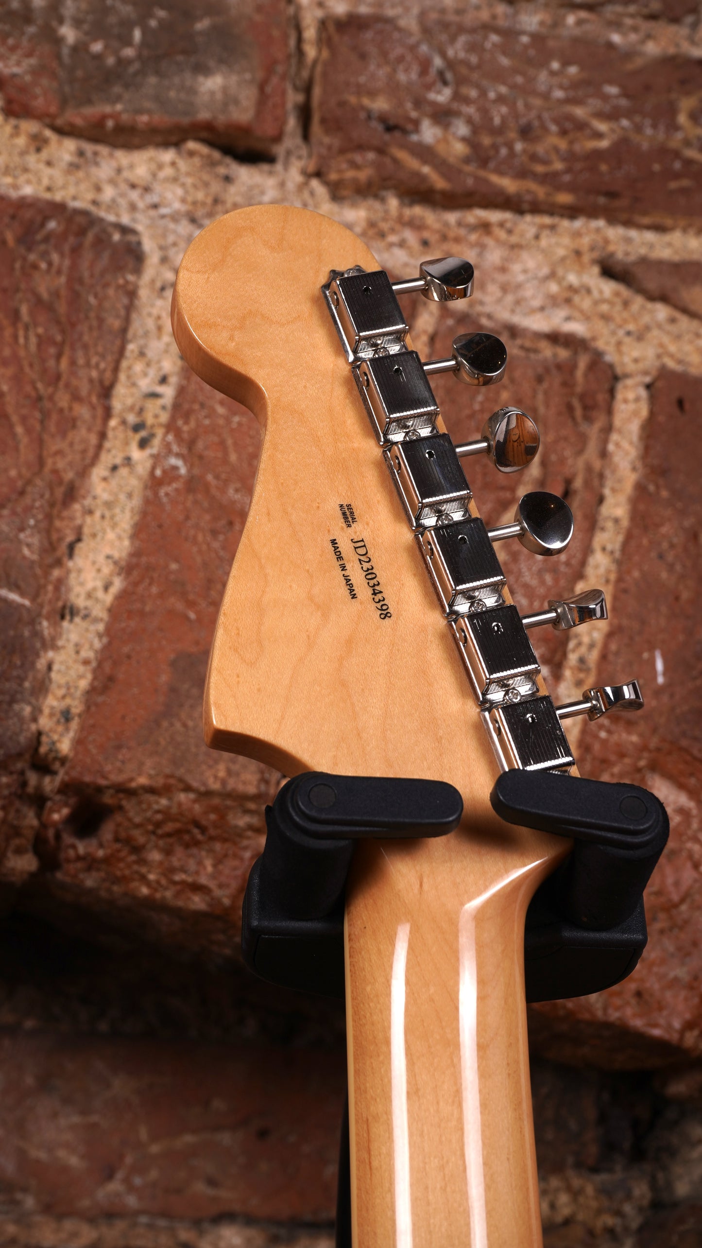 Fender FSR MIJ Traditional II 60's Jazzmaster - Black (2.El)