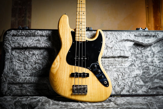 Fender American Pro Jazz Bass IV Natural w/OHSC
