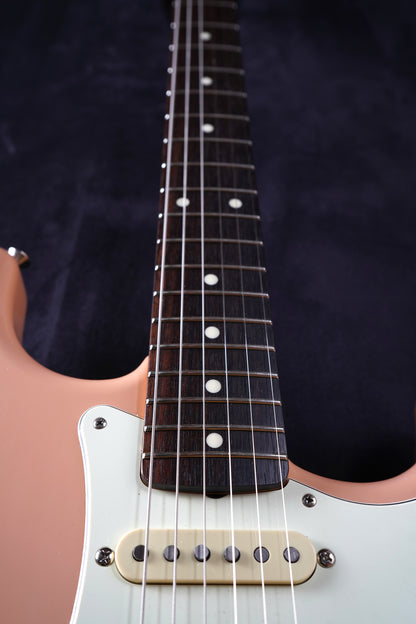 Fender Made in Japan Hybrid 60's Stratocaster - Flamingo Pink (2.El)