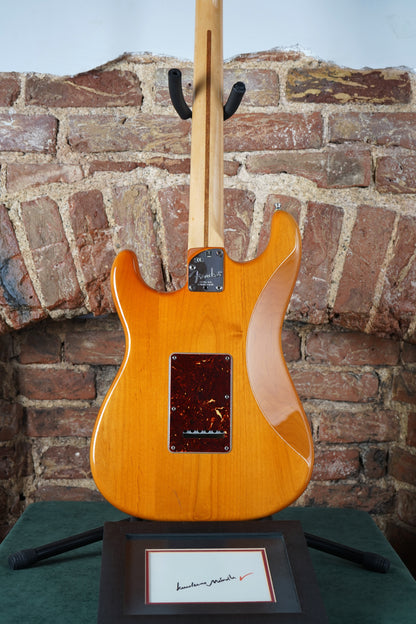 Fender 2010 American Deluxe Stratocaster Amber (2.El)