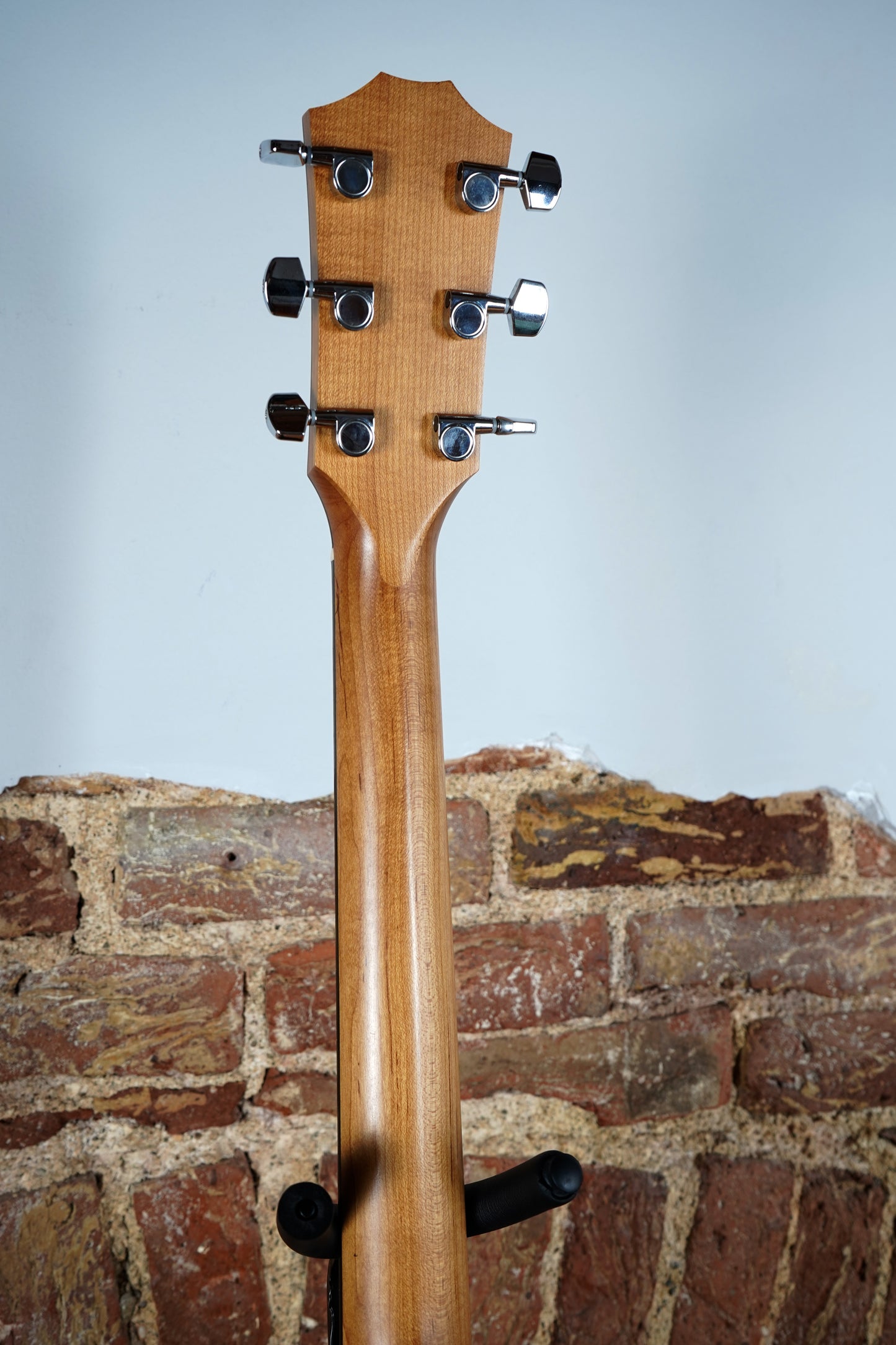 Taylor 117e Grand Pacific (2.El)