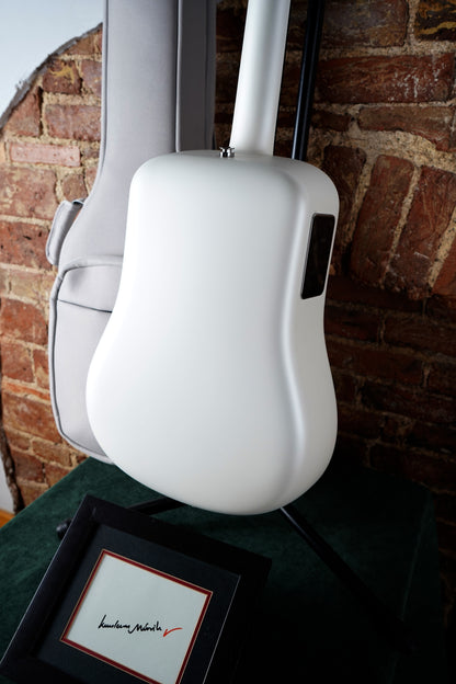 LAVA ME 4 Smart Akustik Gitar 36 inç Carbon