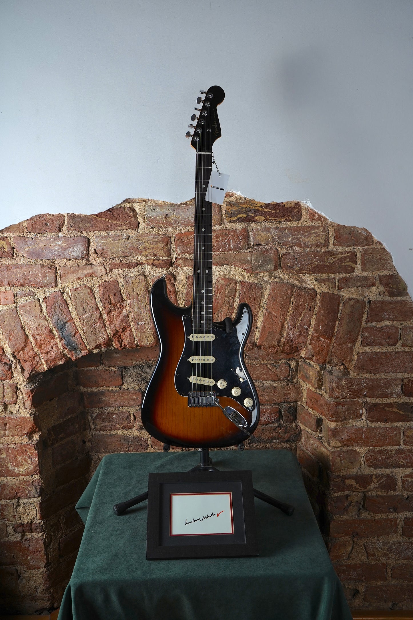 Fender Amerinca Ultra Luxe Stratocaster 2 Color Sunburst (2. El)