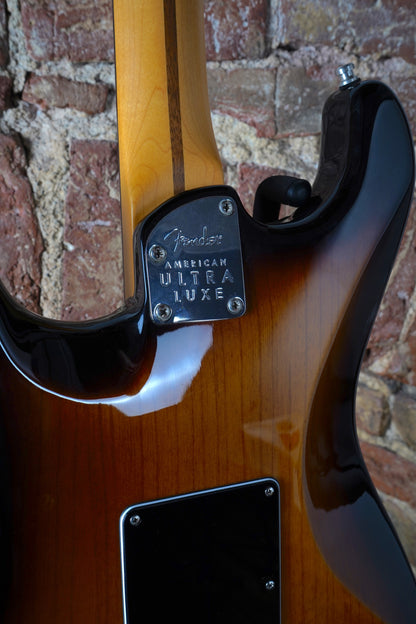 Fender Amerinca Ultra Luxe Stratocaster 2 Color Sunburst (2. El)