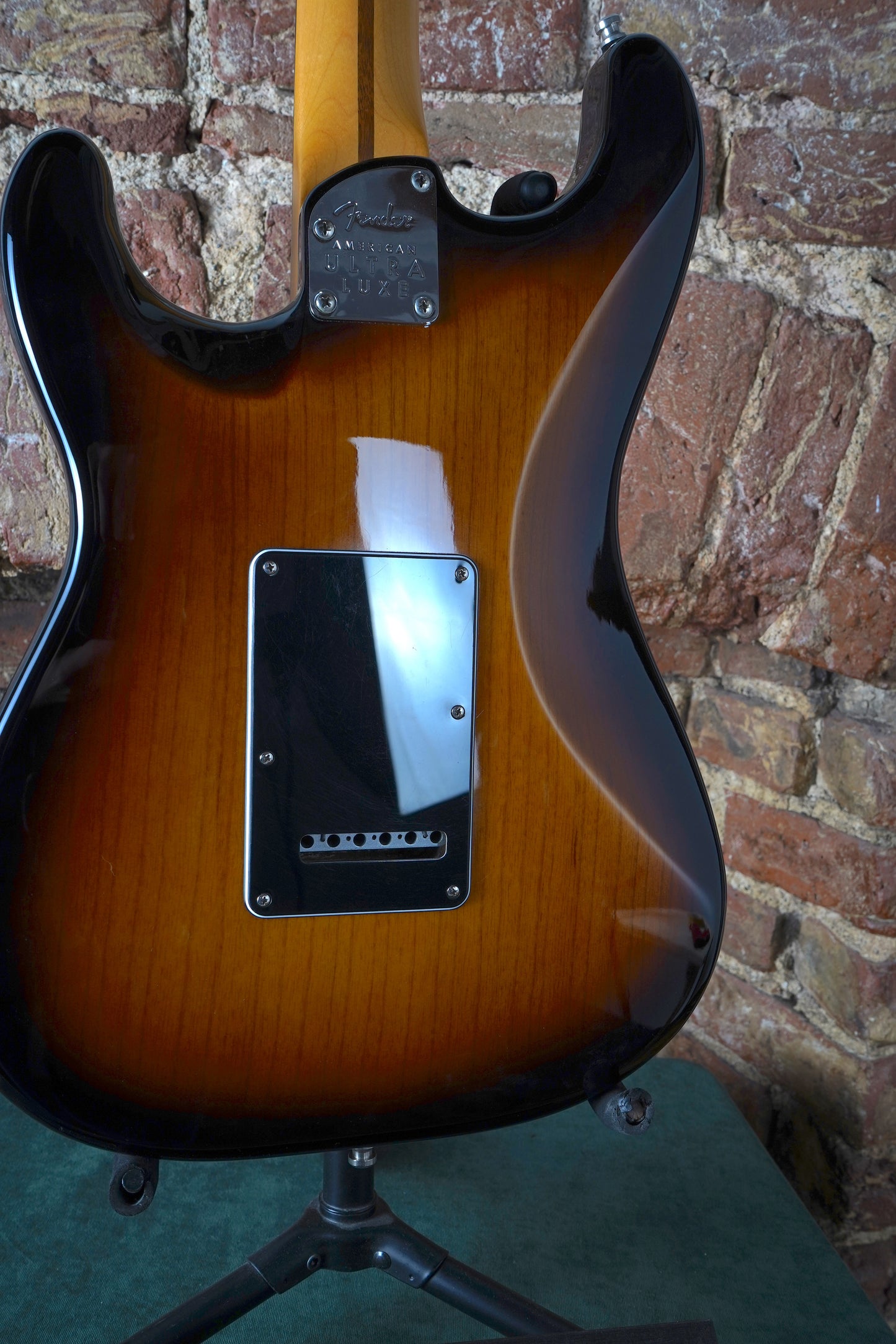 Fender Amerinca Ultra Luxe Stratocaster 2 Color Sunburst (2. El)