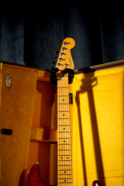 Fender Select Stratocaster Dark Cherry Burst (2.El)