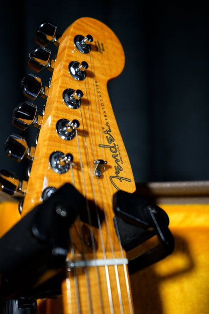 Fender Select Stratocaster Dark Cherry Burst (2.El)