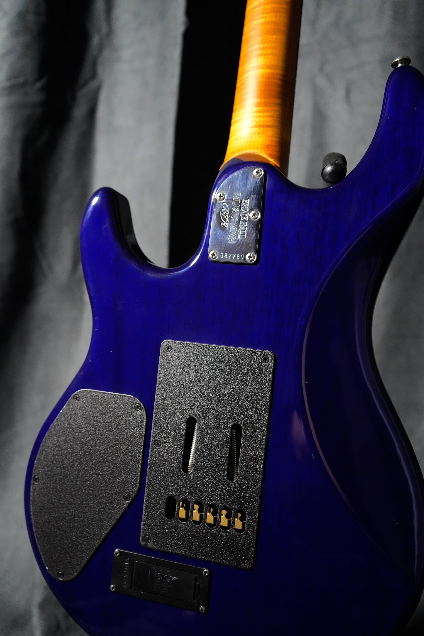 Ernie Ball Music Man Luke III BFR Blueberry Burst (2. El)