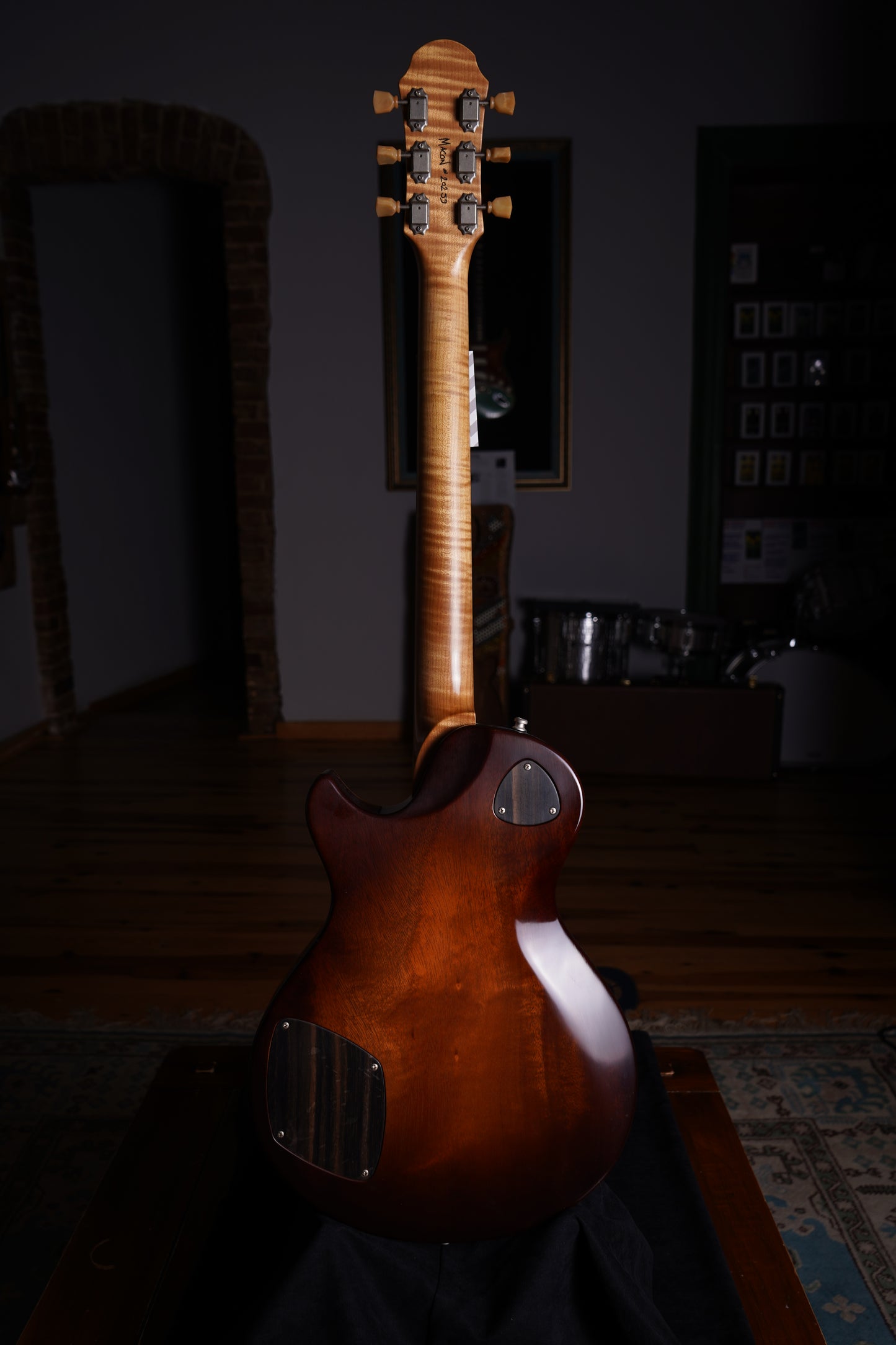 Patrick James Eggle Macon Single Elektro Gitar - Redwood (2.El)