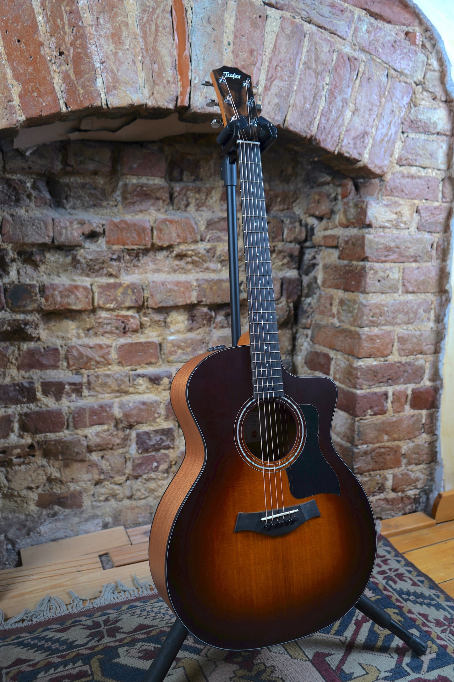 Taylor 114CE-SB Special Edition Elektro Akustik Gitar (2.El)