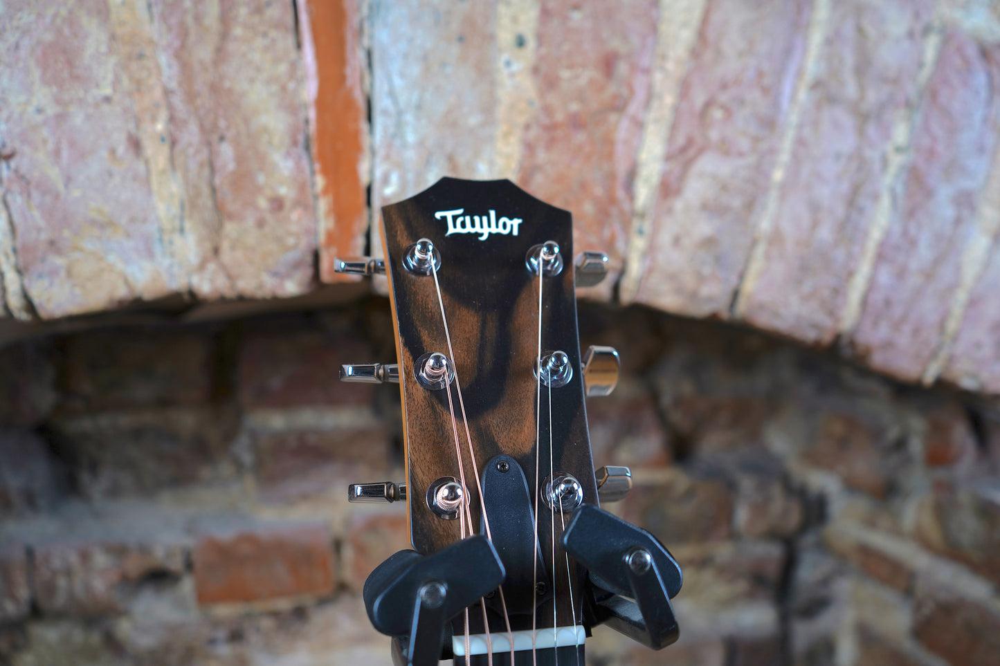 Taylor 114CE-SB Special Edition Elektro Akustik Gitar (2.El)