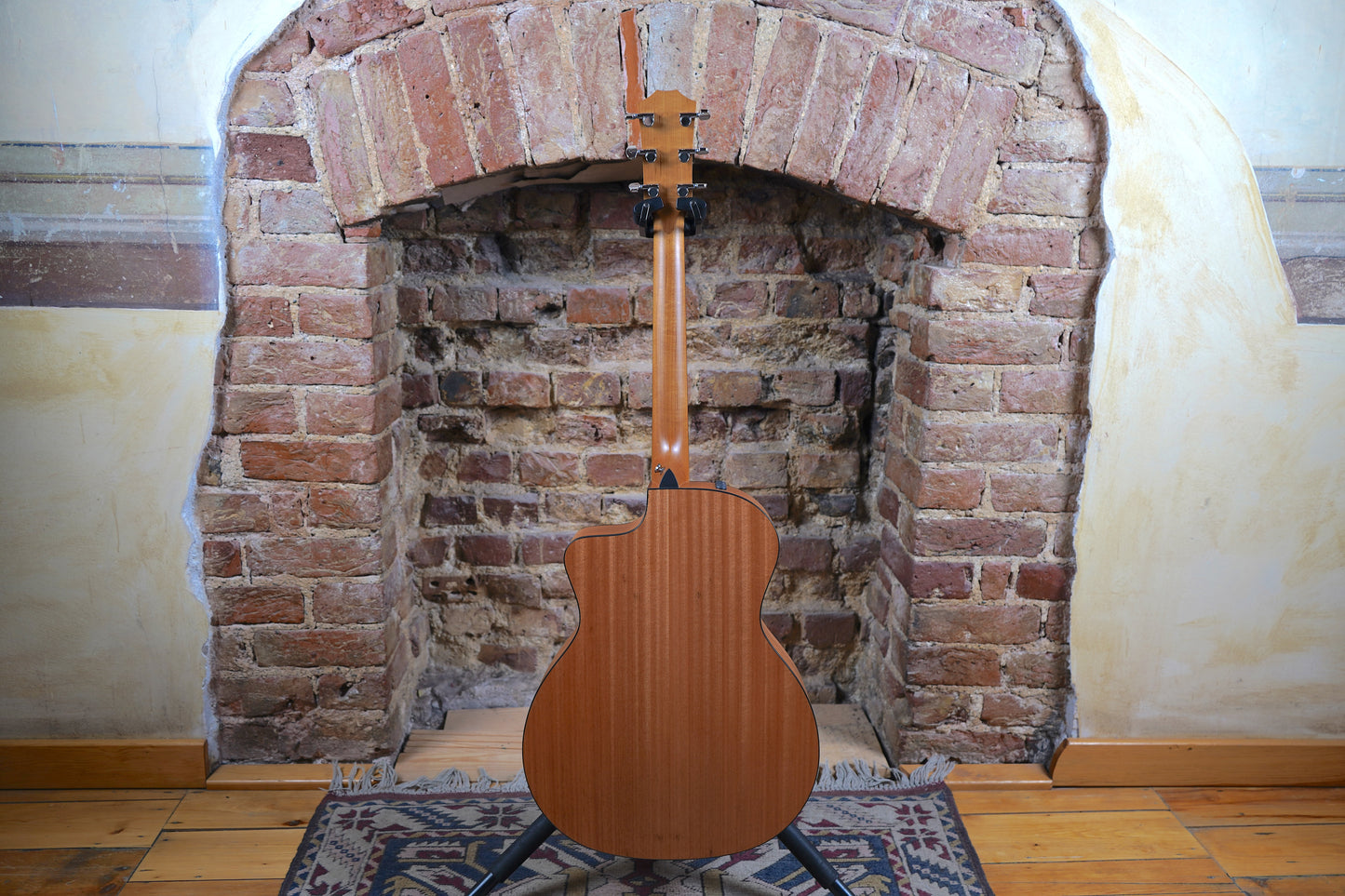 Taylor 114CE-SB Special Edition Elektro Akustik Gitar (2.El)