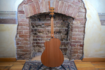 Taylor 114CE-SB Special Edition Elektro Akustik Gitar (2.El)