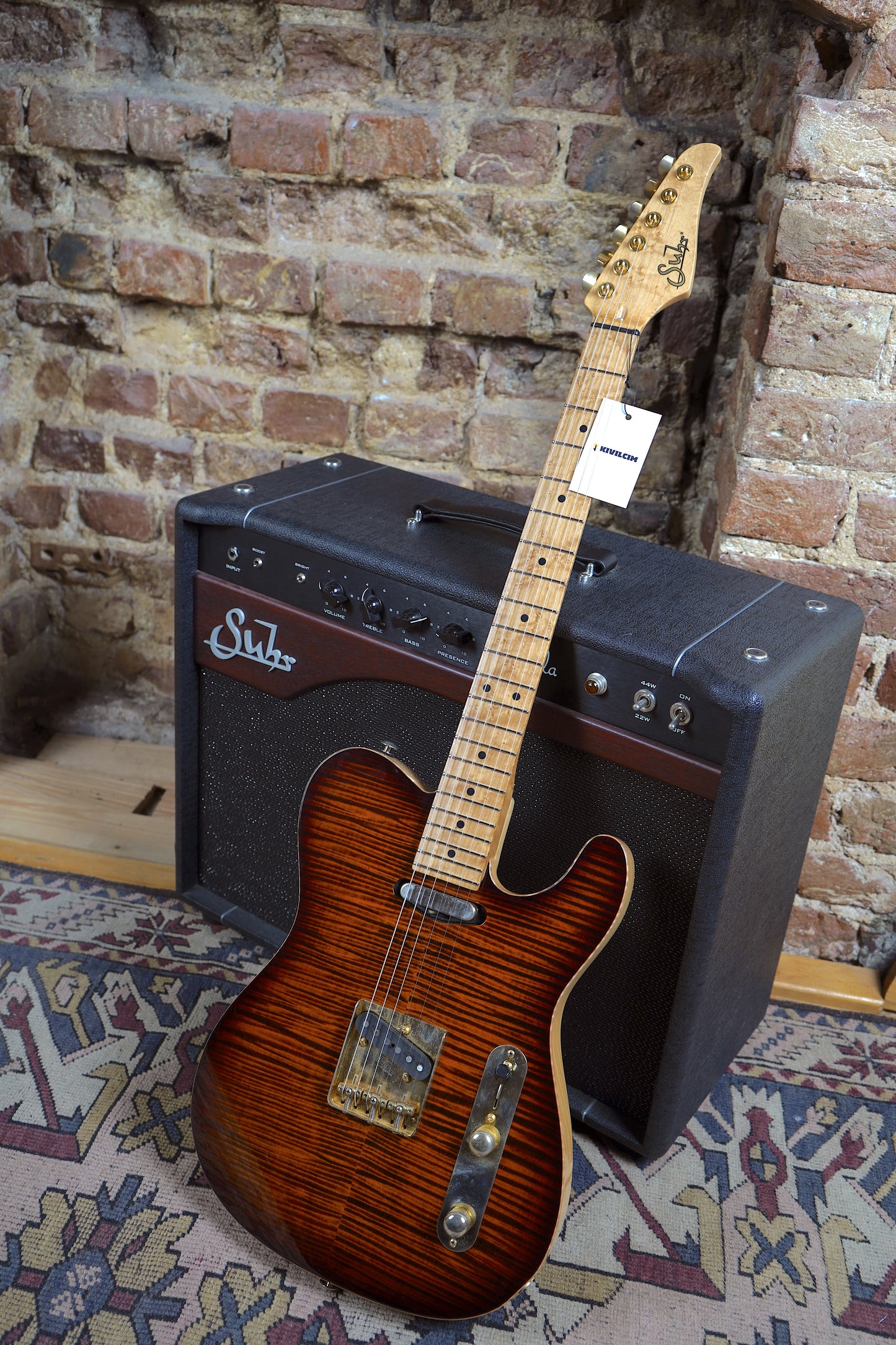 Suhr Kıvılcım Special Order Number 7 Custom Classic T