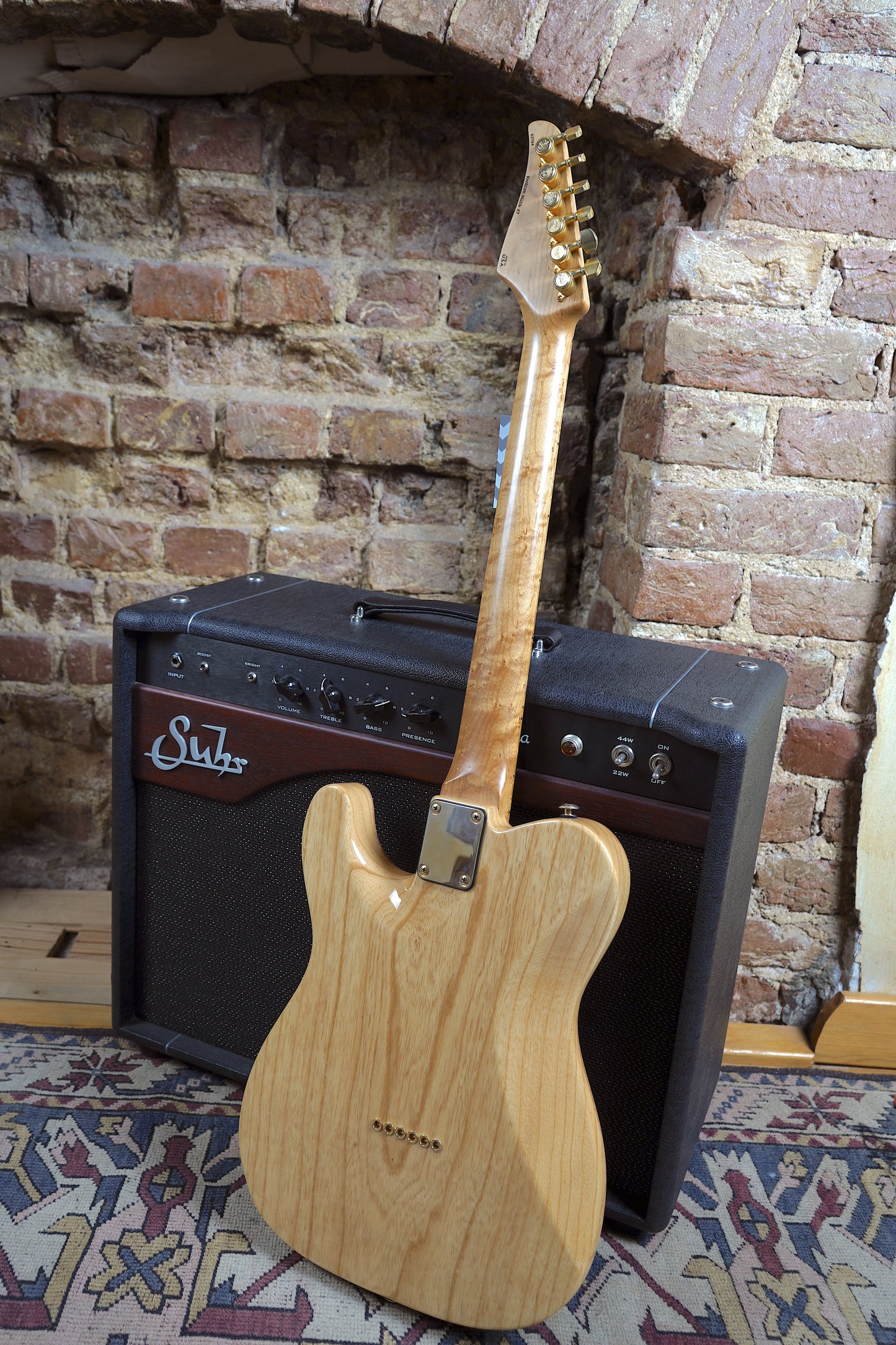 Suhr Kıvılcım Special Order Number 7 Custom Classic T