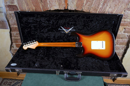 Fender Custom Shop '59 Stratocaster Closet Classic Elektro Gitar - 3 Tone Sunburst (2.El)