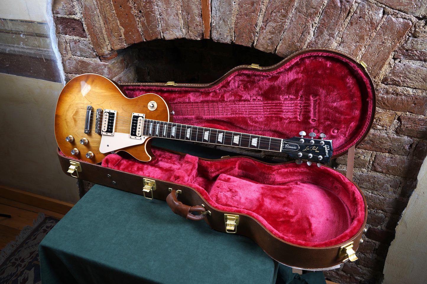 Gibson Les Paul Classic - Honeyburst Elektro Gitar (2.El)