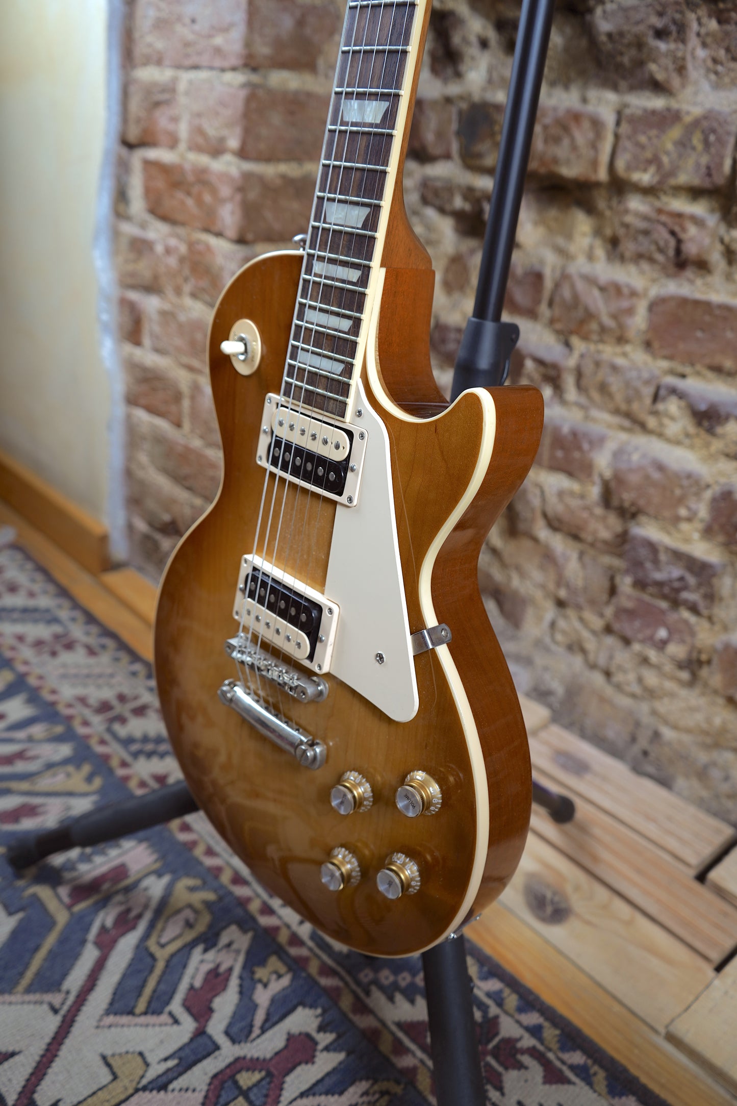 Gibson Les Paul Classic - Honeyburst Elektro Gitar (2.El)