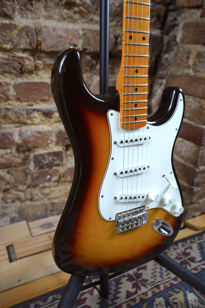 Fender Custom Shop '59 Stratocaster Closet Classic Elektro Gitar - 3 Tone Sunburst (2.El)