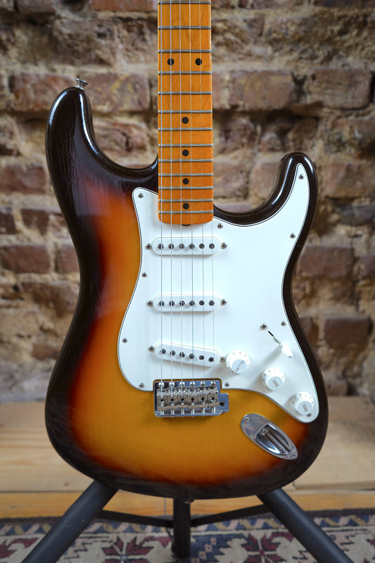 Fender Custom Shop '59 Stratocaster Closet Classic Elektro Gitar - 3 Tone Sunburst (2.El)