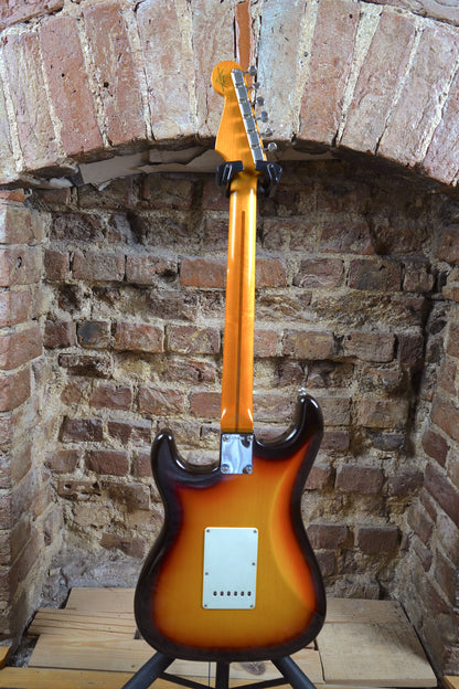 Fender Custom Shop '59 Stratocaster Closet Classic Elektro Gitar - 3 Tone Sunburst (2.El)