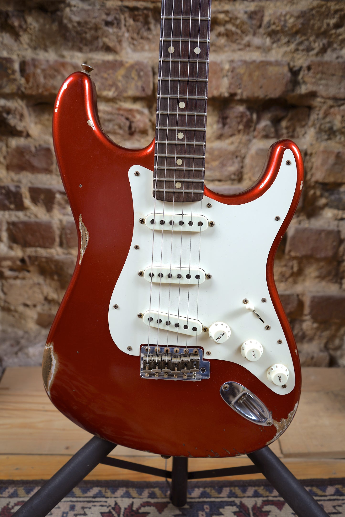 Fender W21 Ltd 59 Stratocaster Relic Elektro Gitar - Faded Candy Apple Red (2.El)