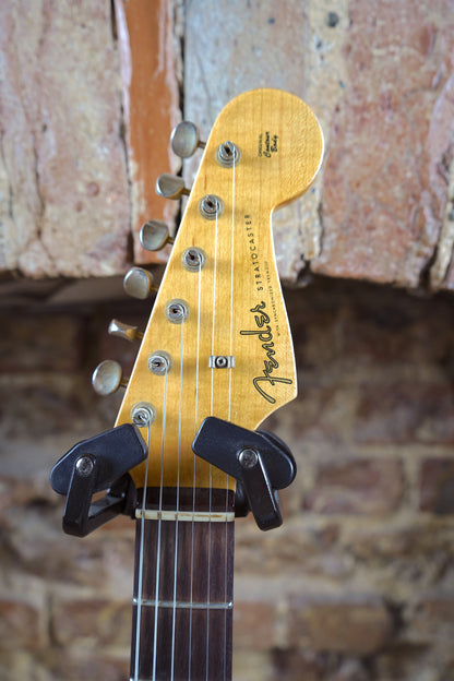 Fender W21 Ltd 59 Stratocaster Relic Elektro Gitar - Faded Candy Apple Red (2.El)