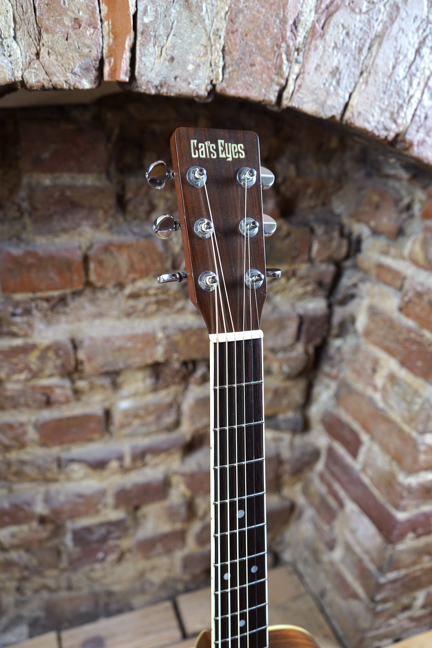 Cat's Eyes CE1300CF Akustik Gitar - Natural (2.El)