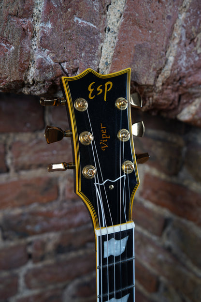 ESP Viper-II Distressed - Black (2.El)