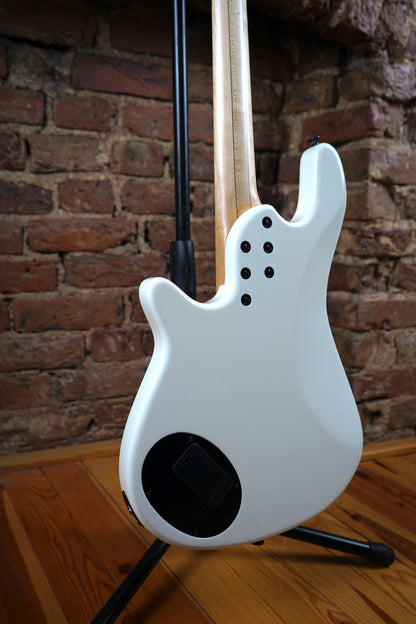 Maruszczyk Jazzus Bass Gitar (2.El)