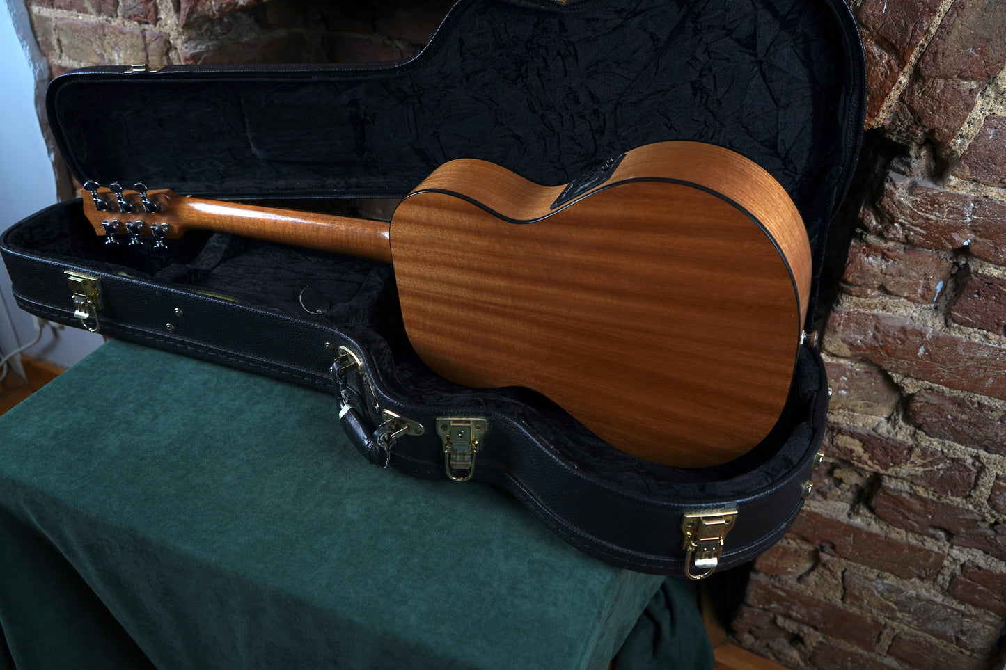 Maton EM6 Mini Elektro Akustik Gitar - Natural (2.El)