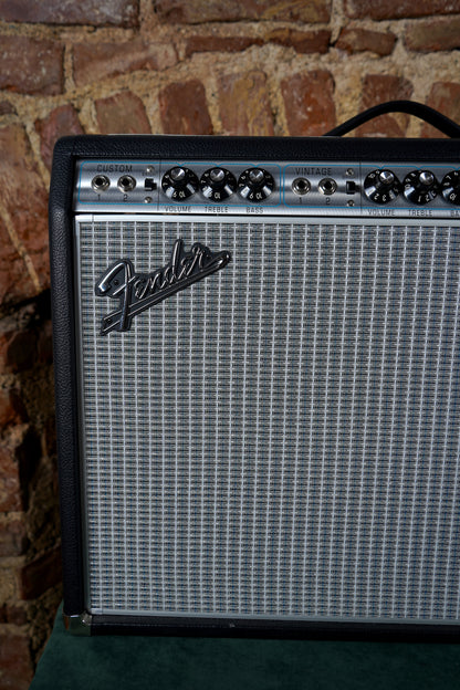 Fender '68 Custom Vibrolux Reverb Elektro Gitar Amfisi (2.El)