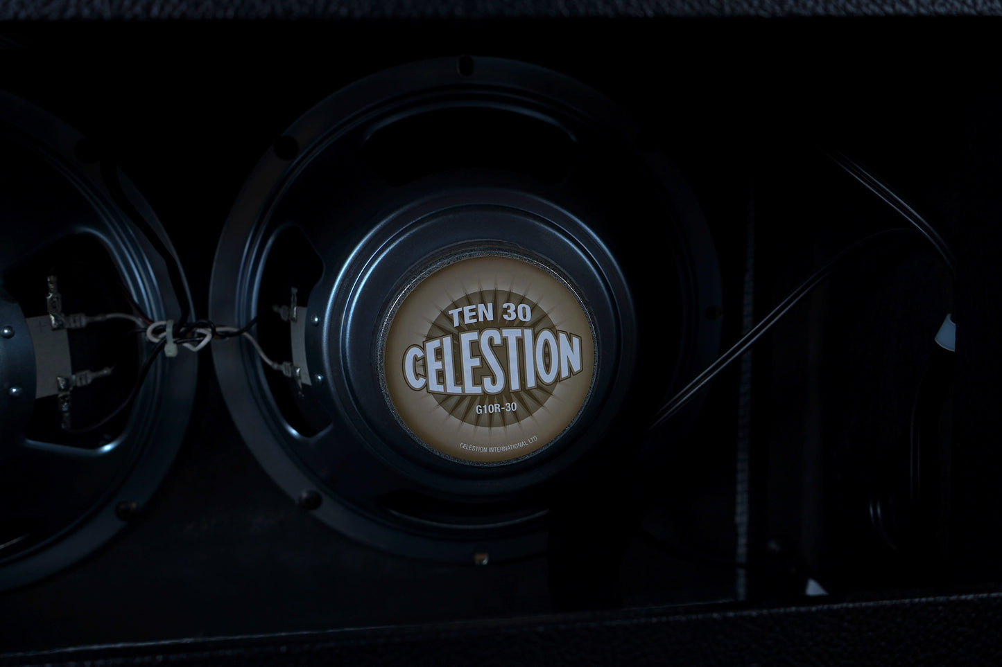 Fender '68 Custom Vibrolux Reverb Elektro Gitar Amfisi (2.El)