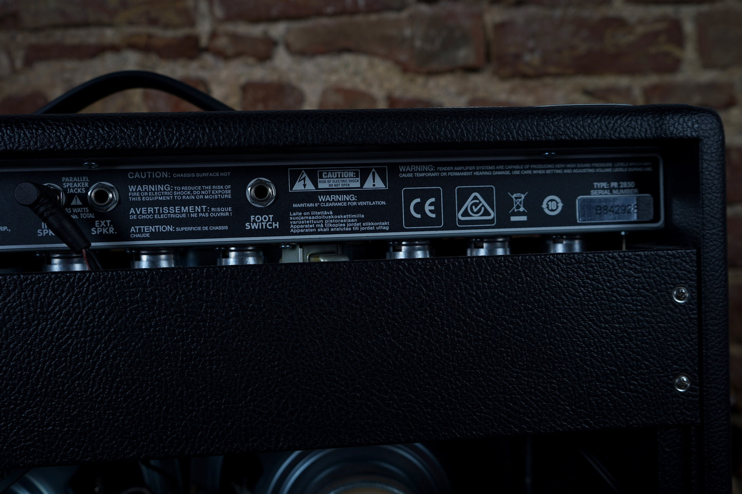 Fender '68 Custom Vibrolux Reverb Elektro Gitar Amfisi (2.El)