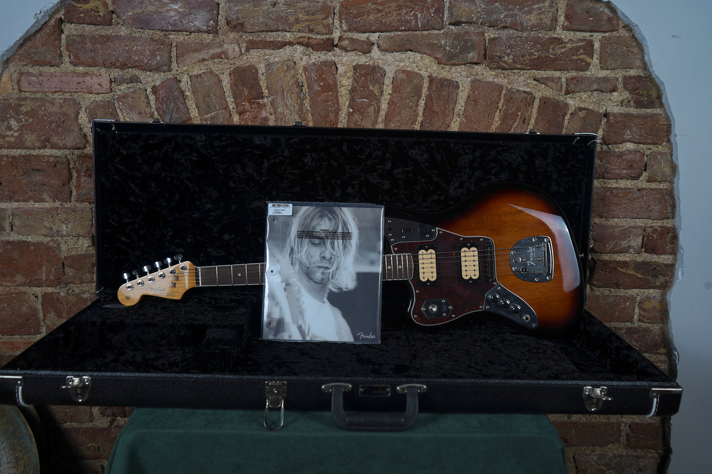 Fender Kurt Cobain Signature Jaguar Left Handed NOS (2.El)