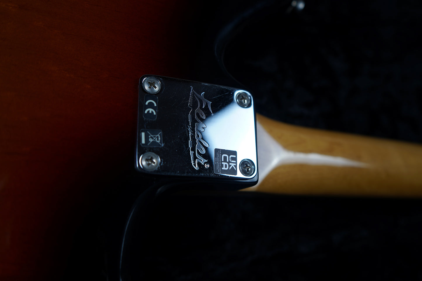 Fender Kurt Cobain Signature Jaguar Left Handed NOS (2.El)