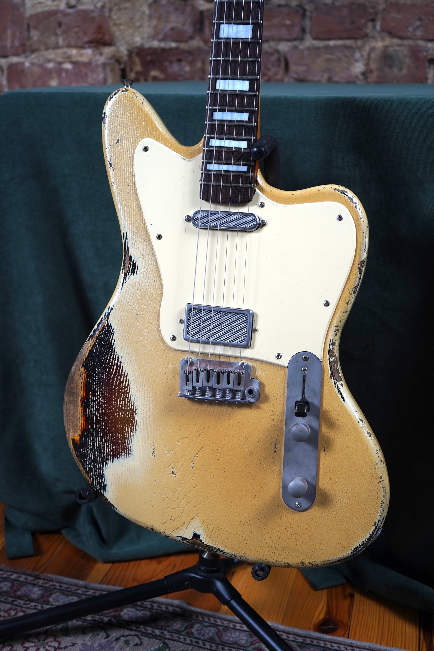 ENG Guitars J Type Elektro Gitar