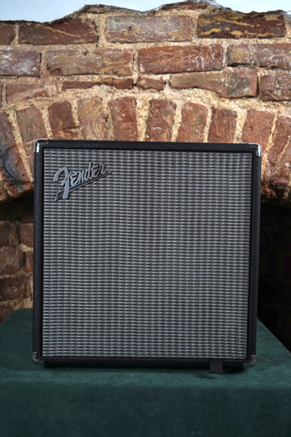 Fender Rumble 40 Bas Gitar Amfisi (2.El)
