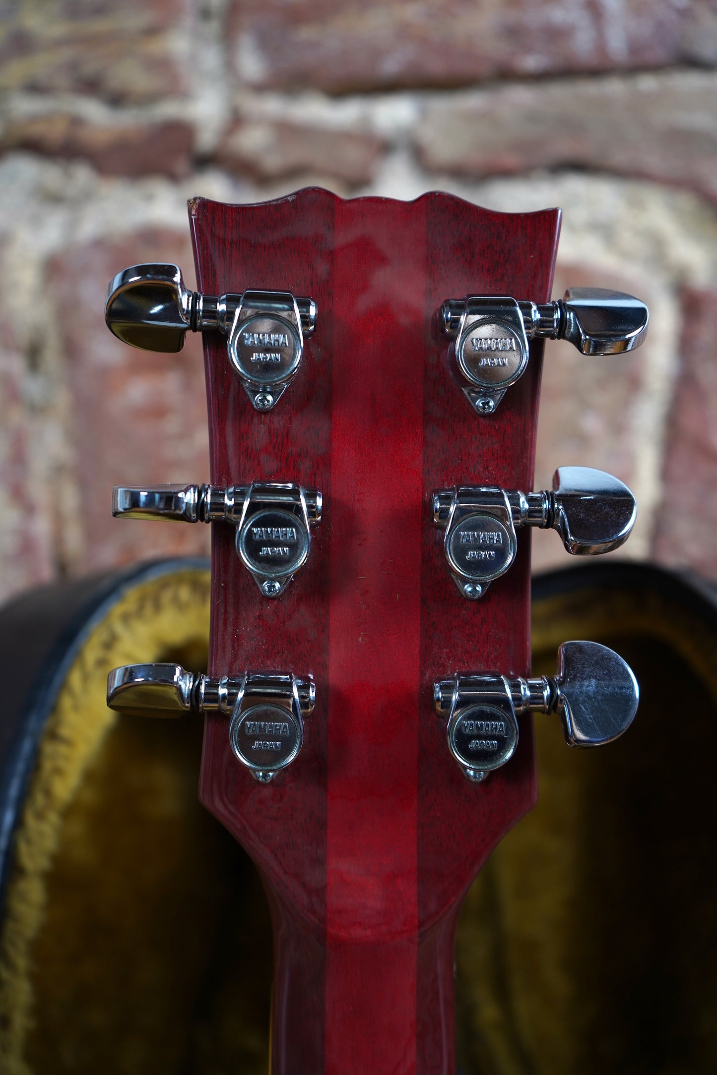 Yamaha 1977 SG1500 w/Original Hardcase (2.El)