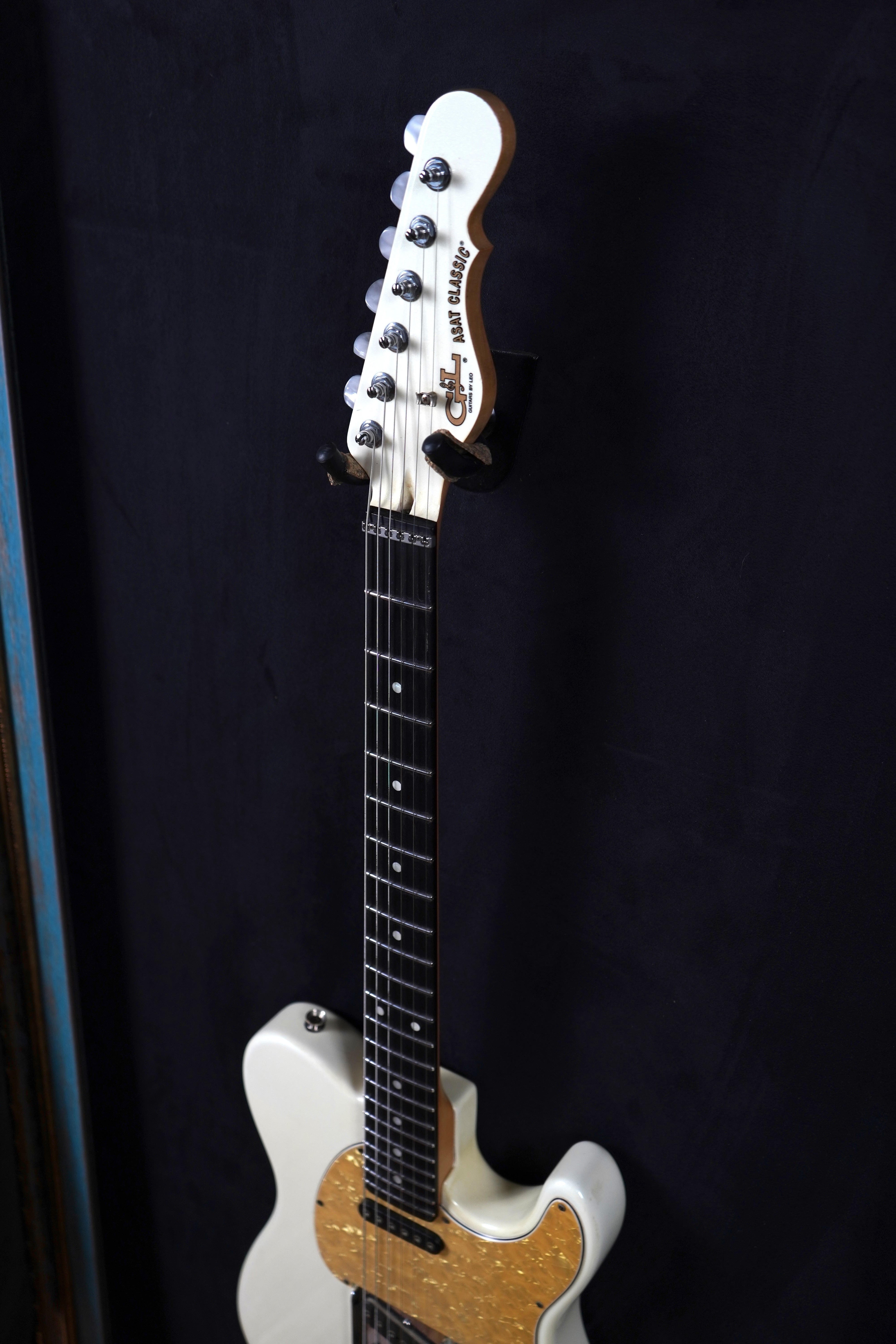G&L 30th Anniversary ASAT Classic - Pearl Frost White (2.El