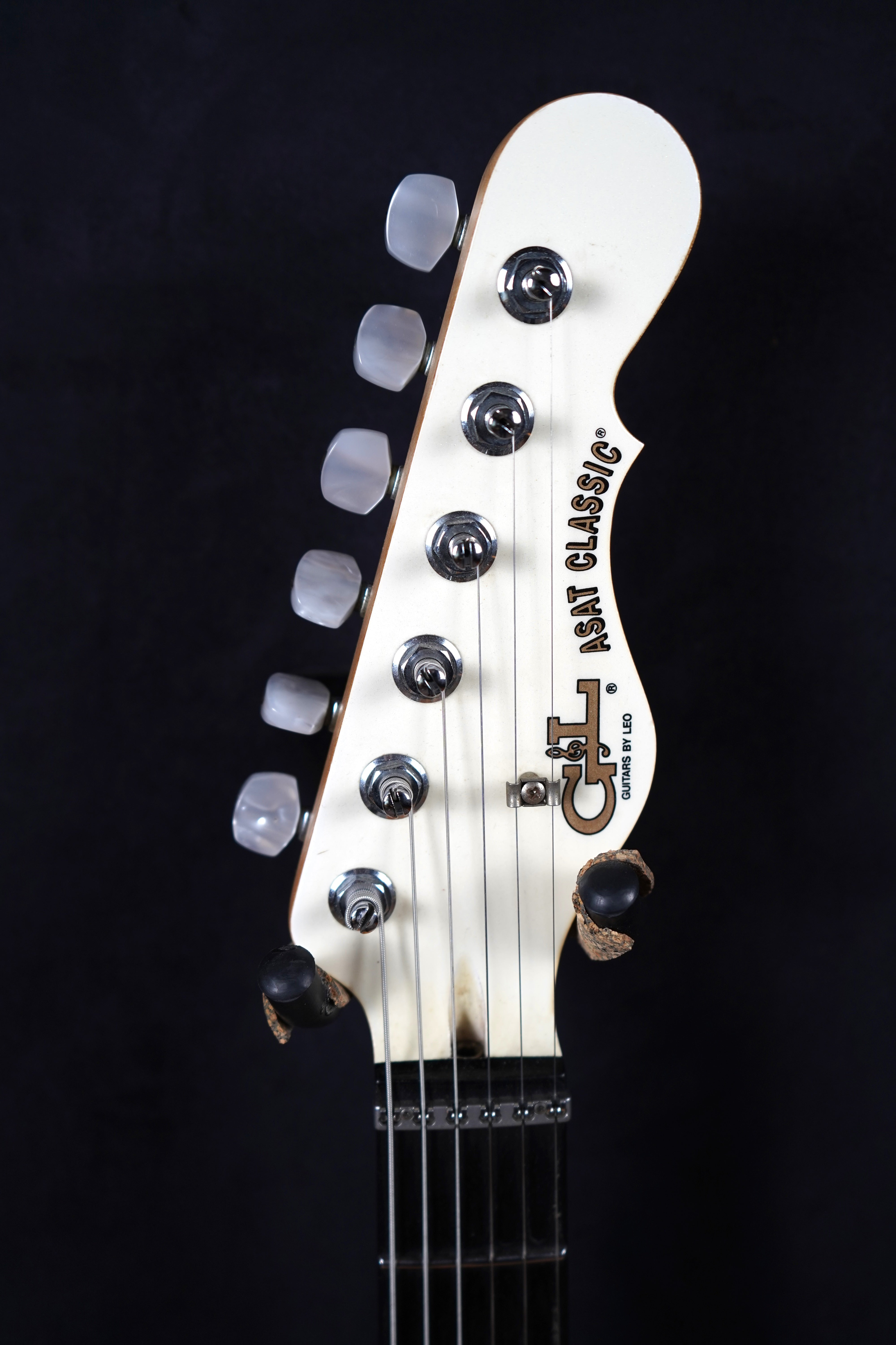 G&L 30th Anniversary ASAT Classic - Pearl Frost White (2.El