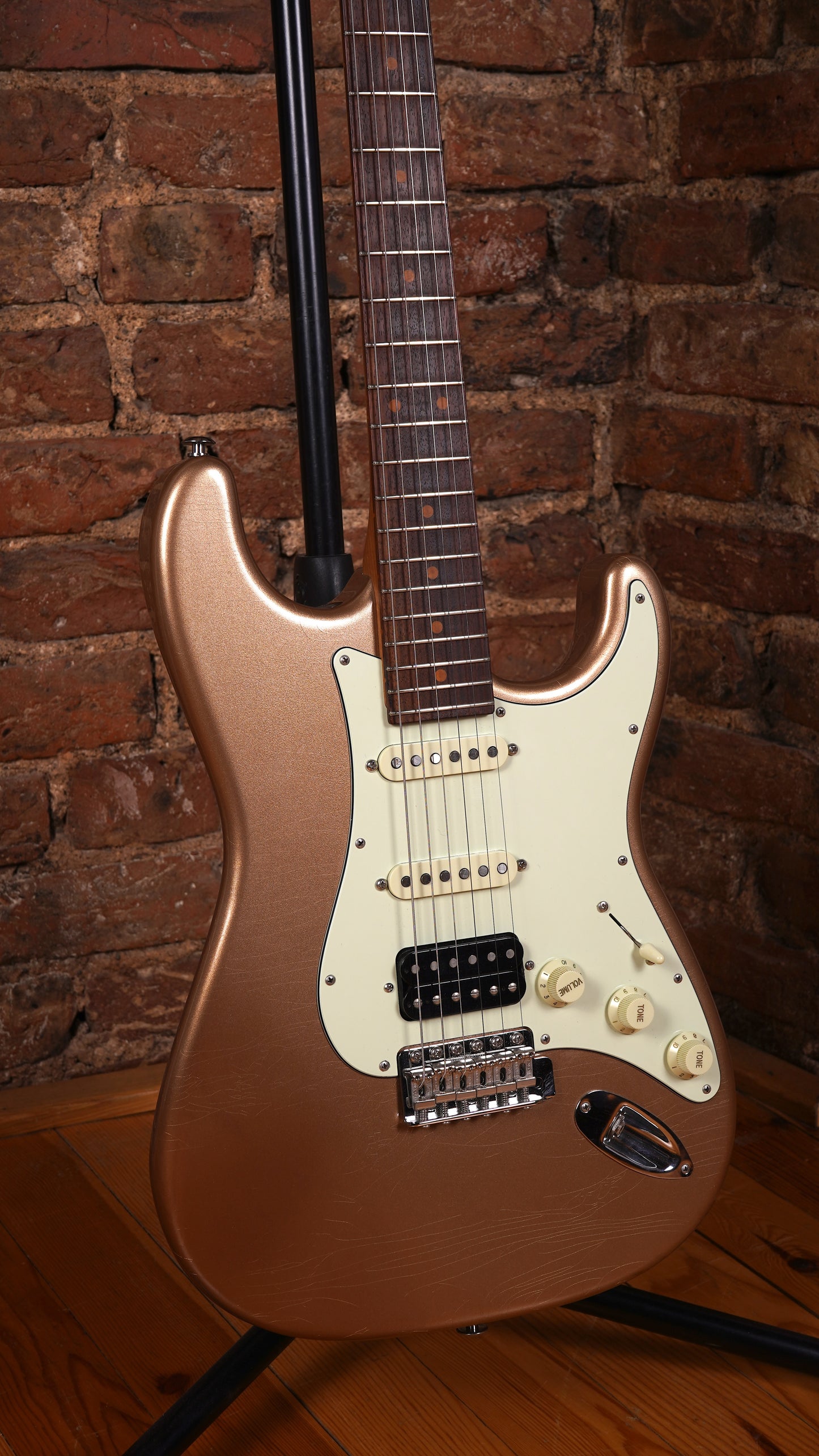 Suhr Classic S Vintage Limited Edition Firemist Gold