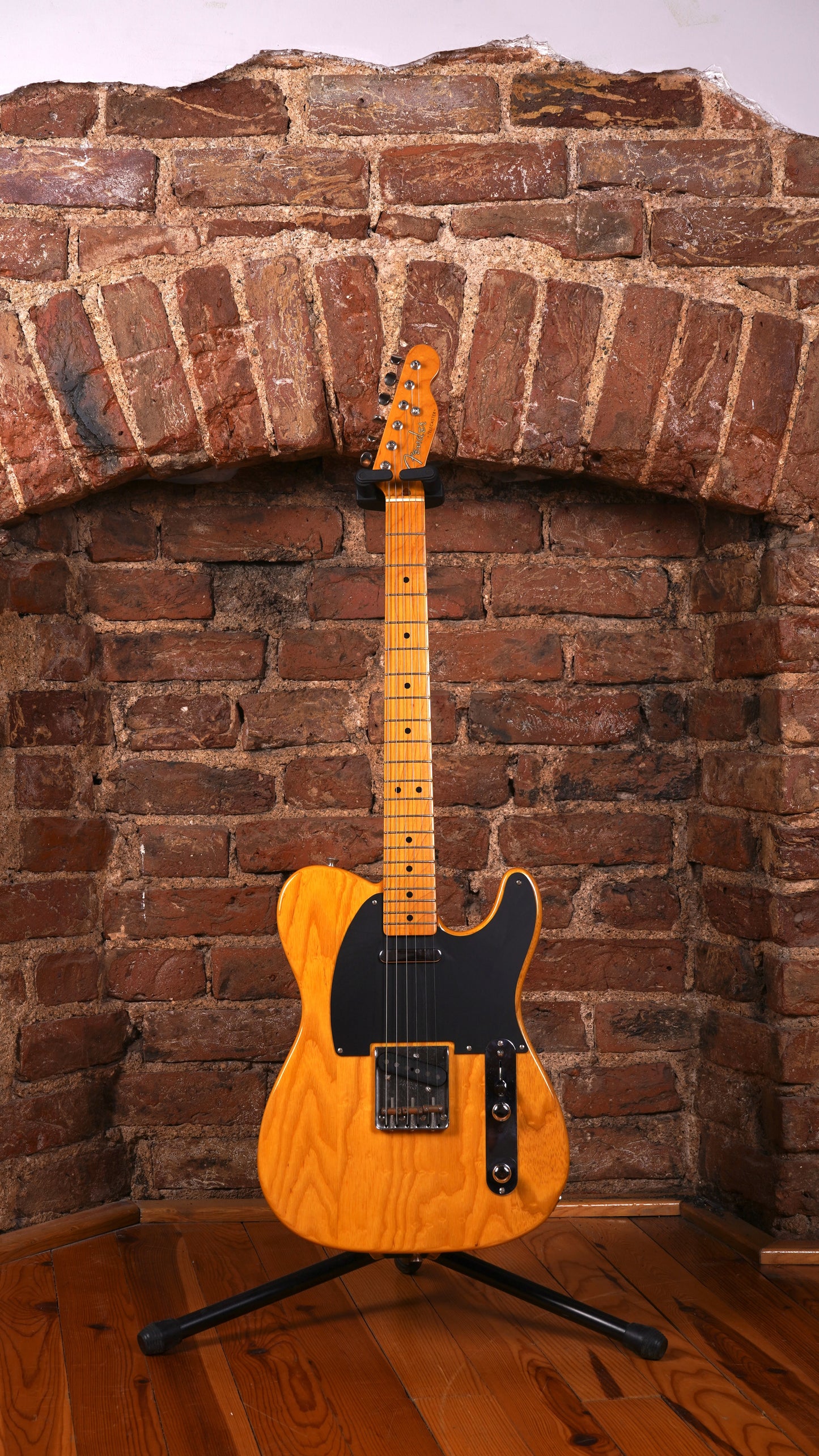Fender MIJ '52 Reissue Telecaster - Ash Butterscotch Blonde