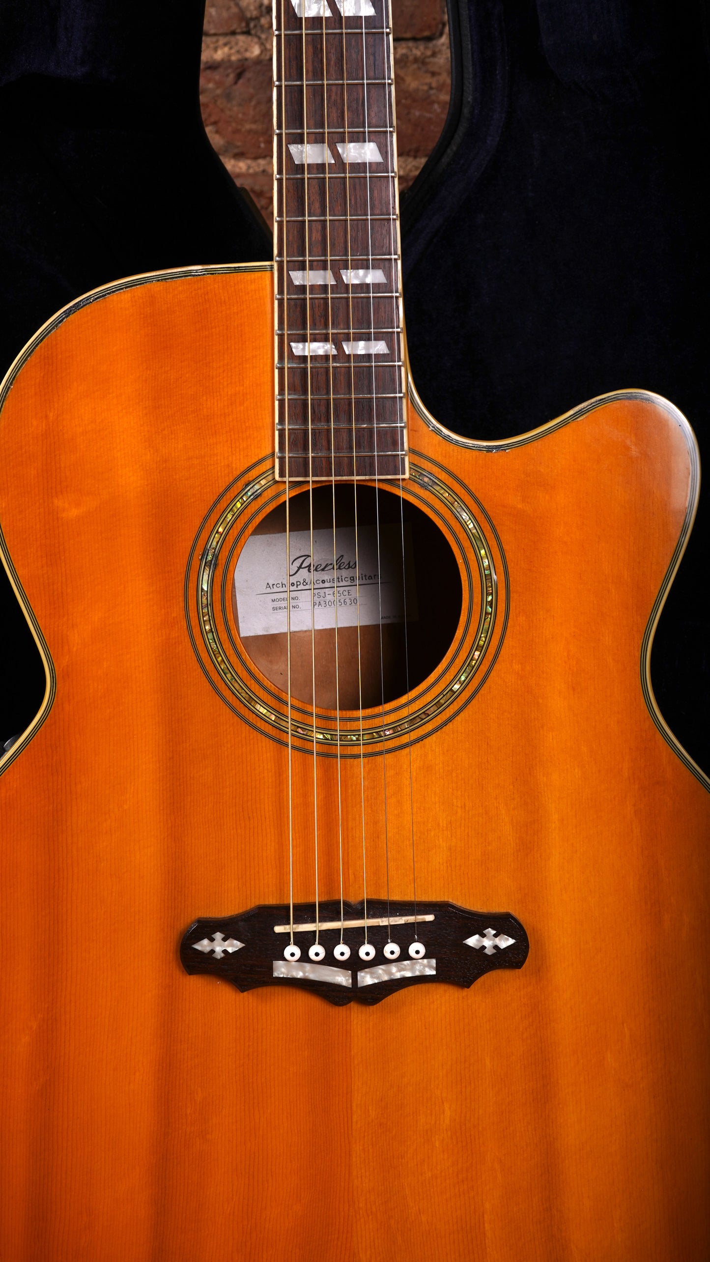 USED Peerless PSJ-65CE Akustik Gitar (2.El)