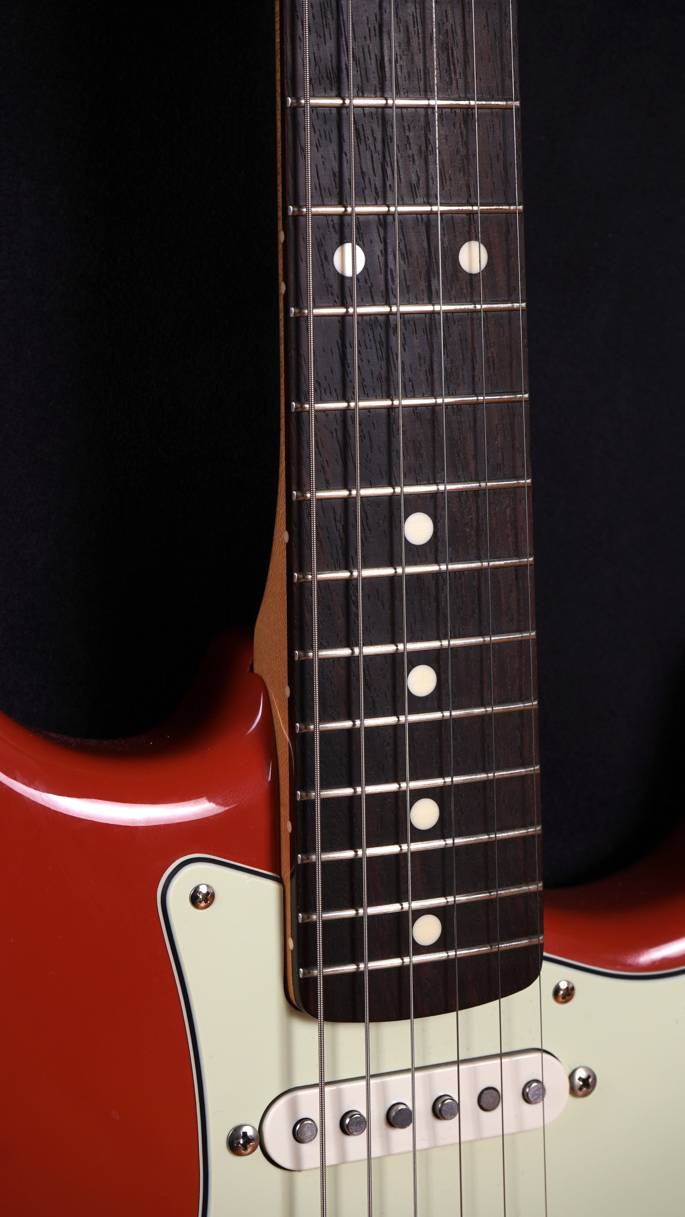 Fender Made in Japan Traditional II 60's Stratocaster Fiesta Red