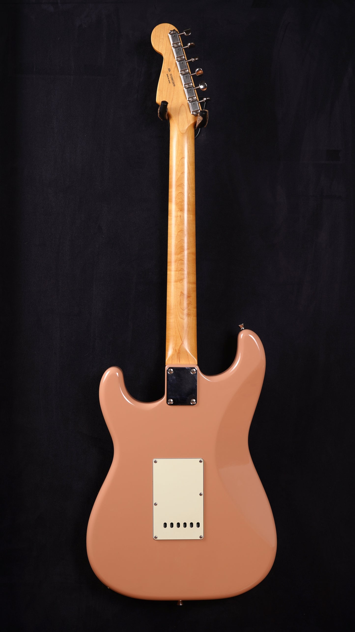 Fender Made in Japan Hybrid Stratocaster Flamingo Pink (2.El)