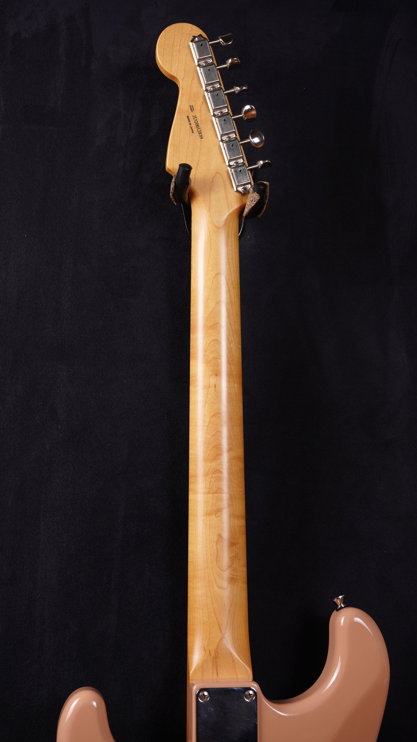 Fender Made in Japan Hybrid Stratocaster Flamingo Pink (2.El)