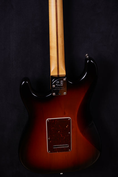 Fender American Professional II Stratocaster - 3 Color Sunburst Rosewood (2.El)