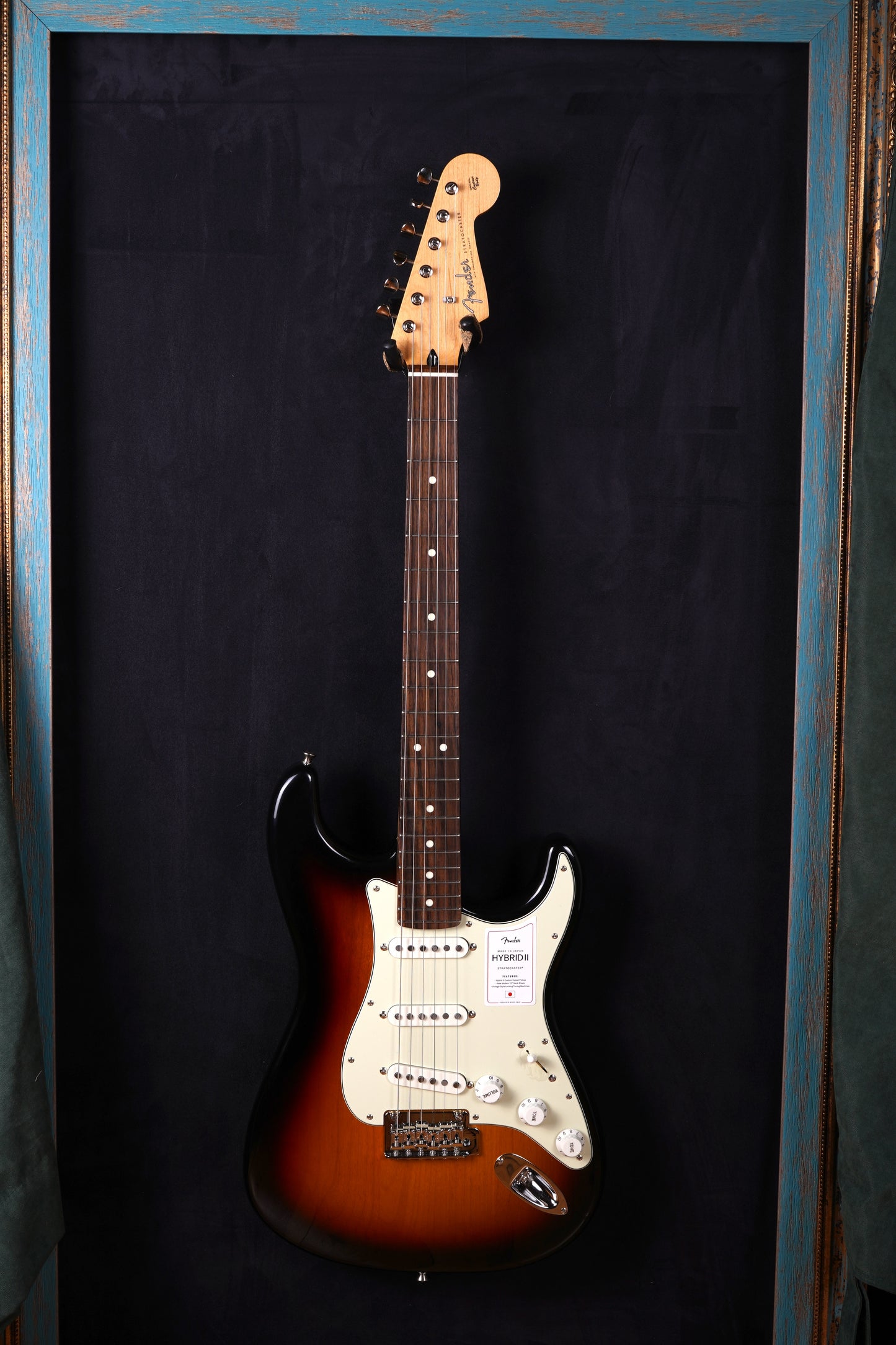 Fender Japan Hybrid II Stratocaster - 3 Color Sunburst (2.El)